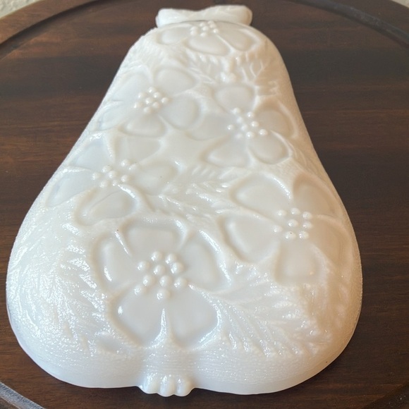 Hazel Atlas: Vintage Pear Shape Milk Glass Snack/ Fruit Dish- Plate- Home Decor - Picture 5 of 16